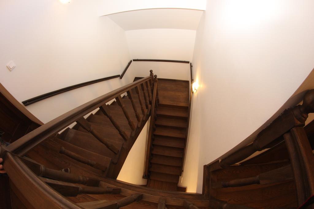 Hotel Ezuestfenyo Agroturisztikai Panzio à Borzont Extérieur photo
